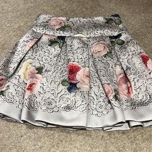 MONNALISA couture skirt size 12 (kids size) NWT